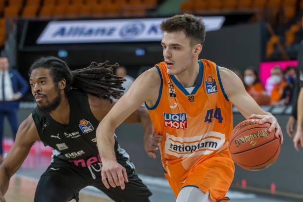 层对现状的 层对现状的